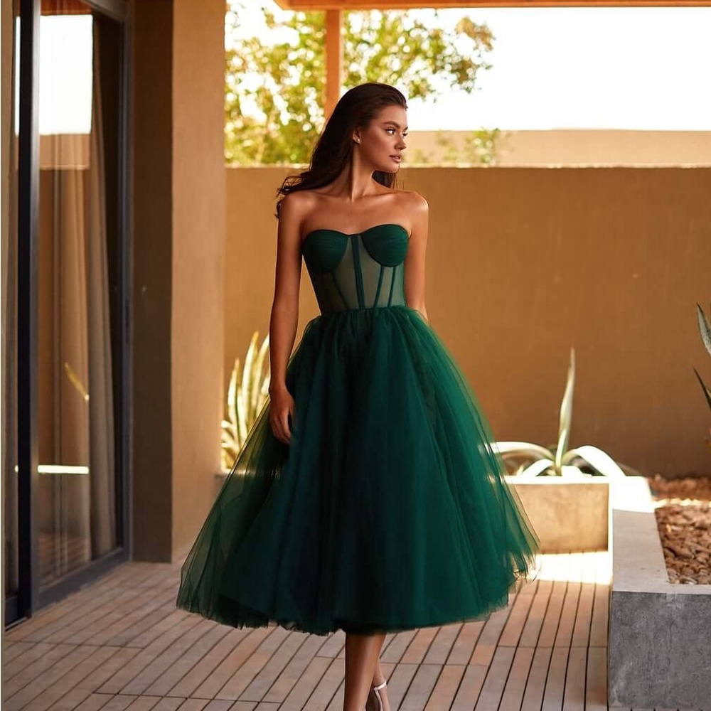 Emerald Green Strapless Puffy Midi Tulle Dress (Size Small)